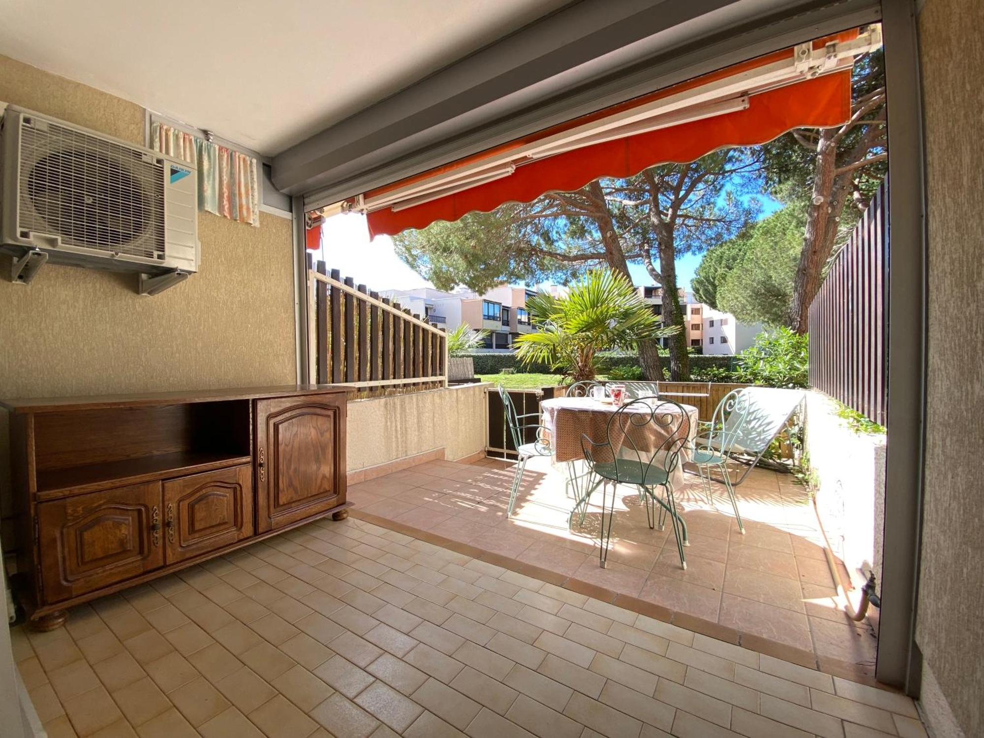 Sol-Y-Days Los Amigos, Studio 4 Couchages En Rez-De-Jardin, Avec Grande Terrasse Et Parking, A 250M De La Plage Le Grau-du-Roi Zewnętrze zdjęcie